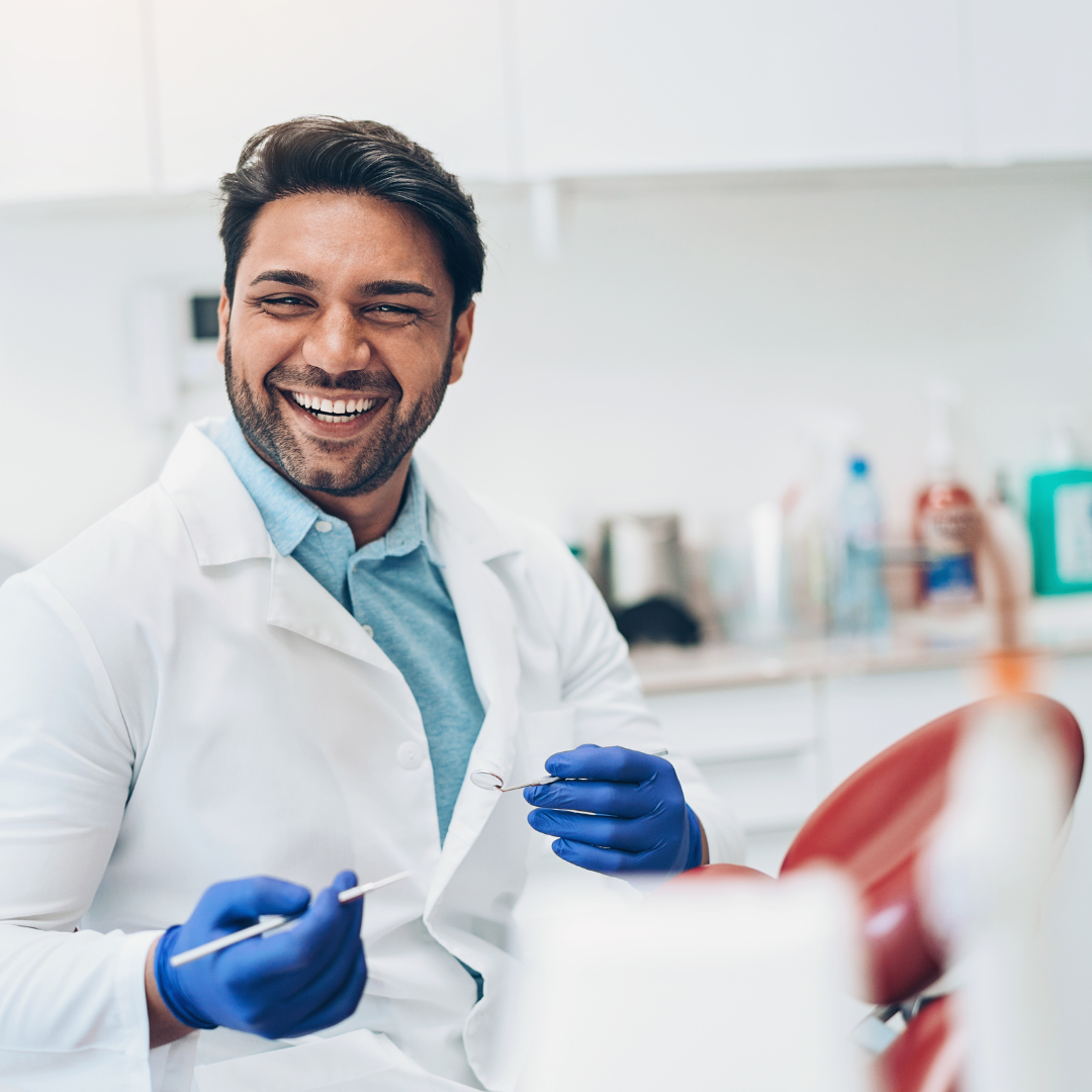 AI-assisted-web-chat-hero-img-1